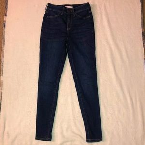 Dark blue high rise jegging